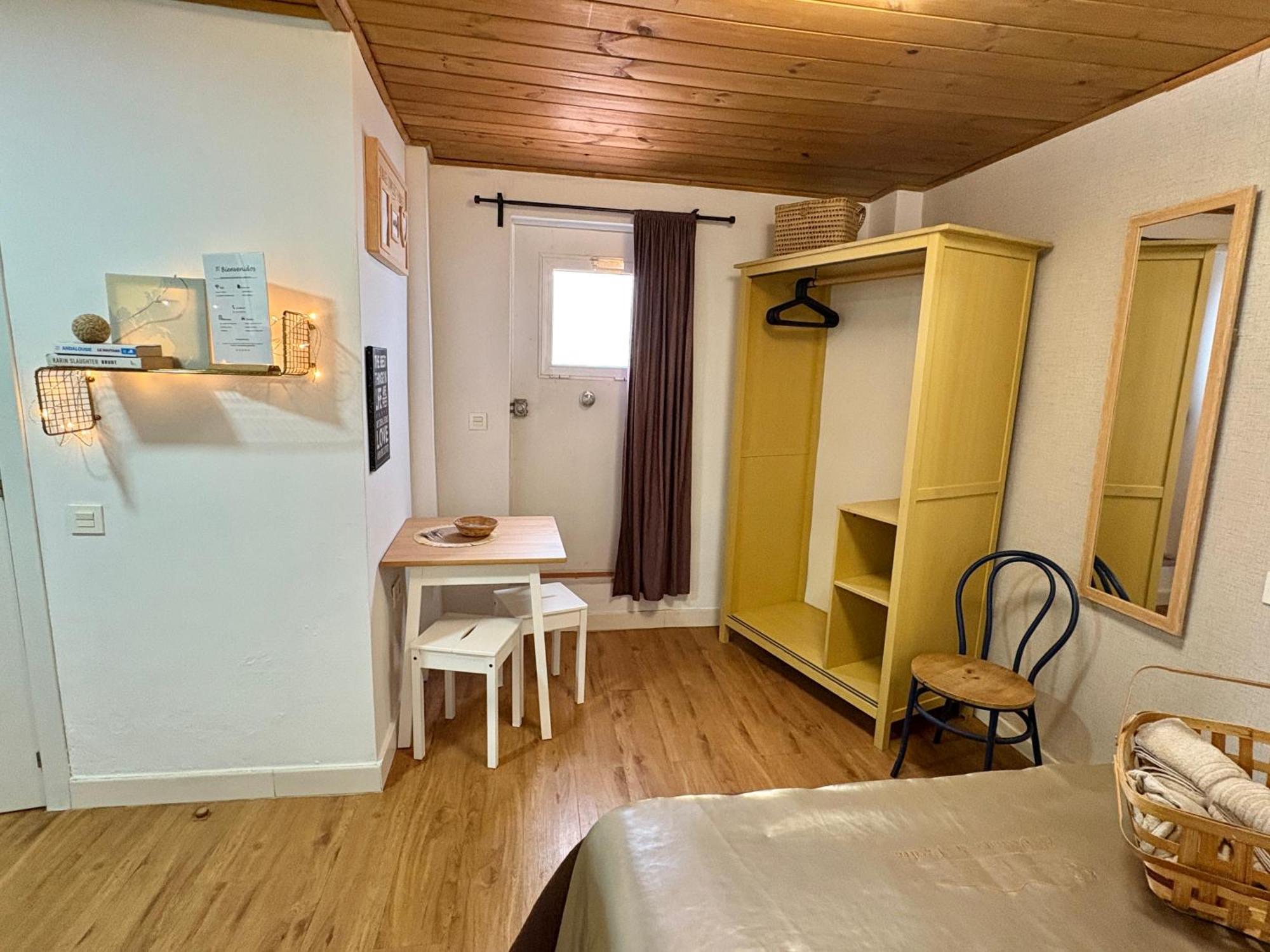 Habitacion En Calle Molino Málaga Dış mekan fotoğraf