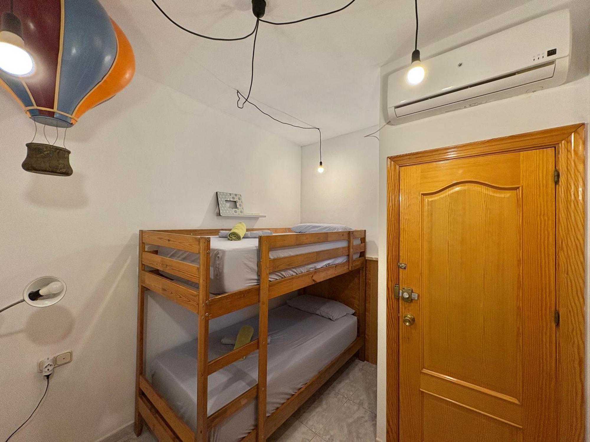 Habitacion En Calle Molino Málaga Dış mekan fotoğraf