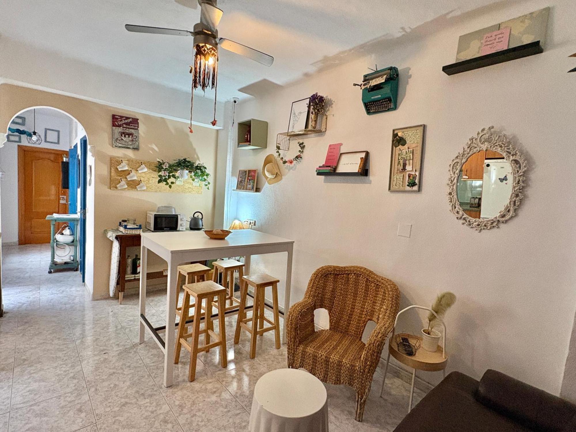 Habitacion En Calle Molino Málaga Dış mekan fotoğraf
